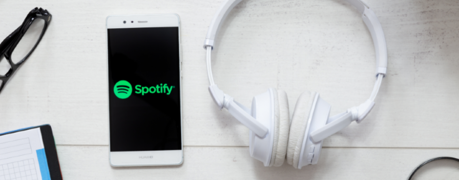Spotify er en populær musikstreamingplatform, der har vundet enorm popularitet blandt musikelskere verden over. Med sin store samling af sange, afspilningslister og podcasts tilbyder Spotify en problemfri og brugervenlig oplevelse for